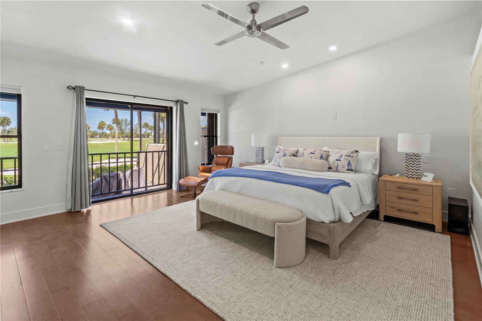 HARBOUR OAKS 2 - Residential Lease