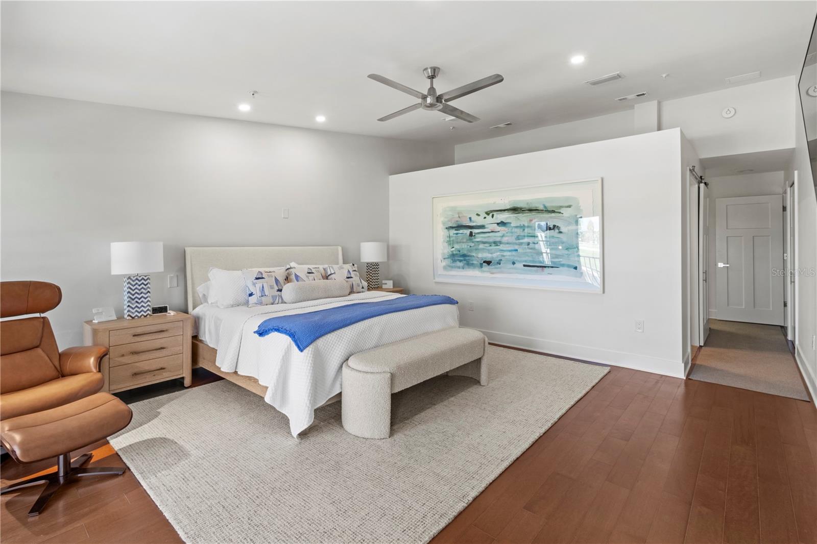 HARBOUR OAKS 2 - Residential Lease