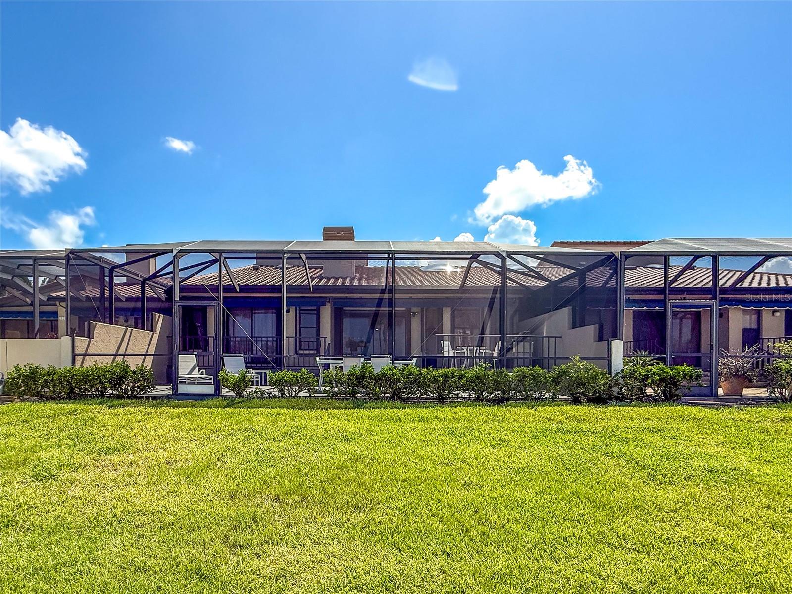 HARBOUR OAKS 2 - Residential Lease