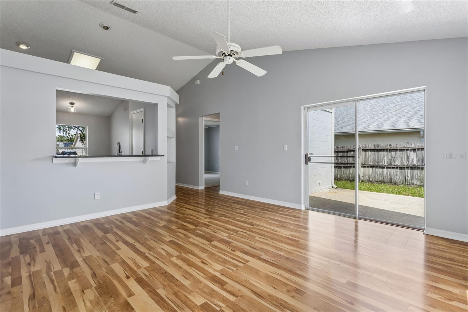 2657 WINCHESTER CIRCLE