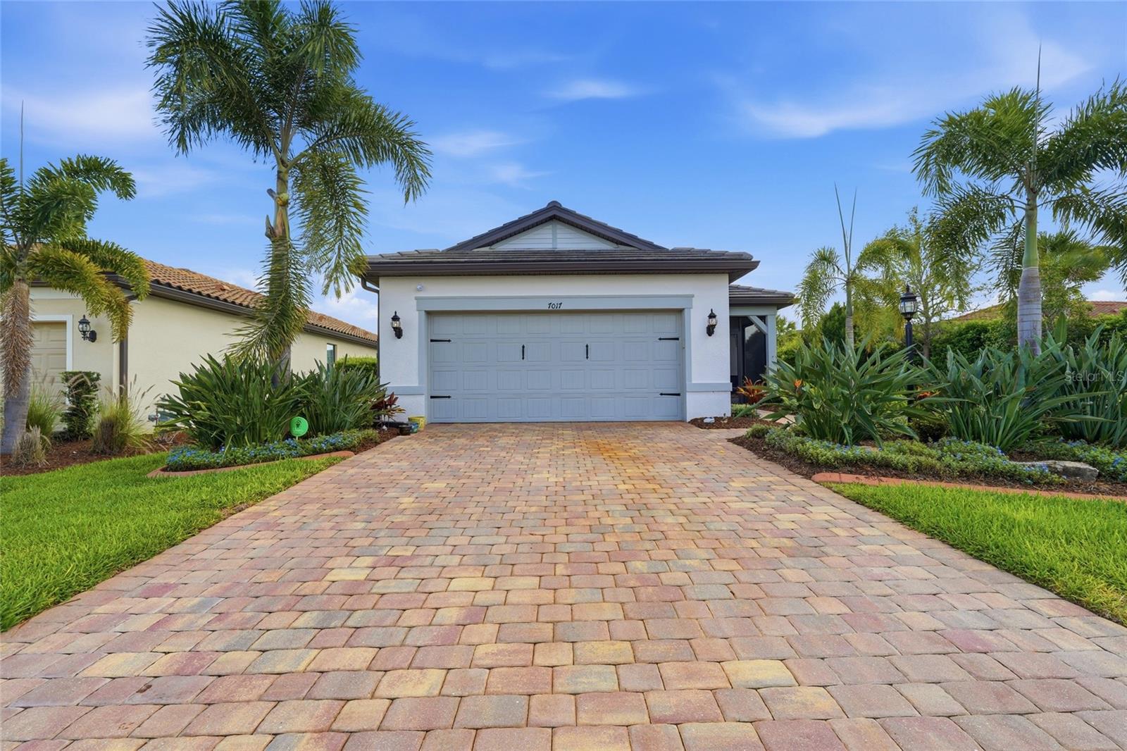 7017 HANOVER COURT