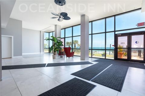 A home in DAYTONA BEACH