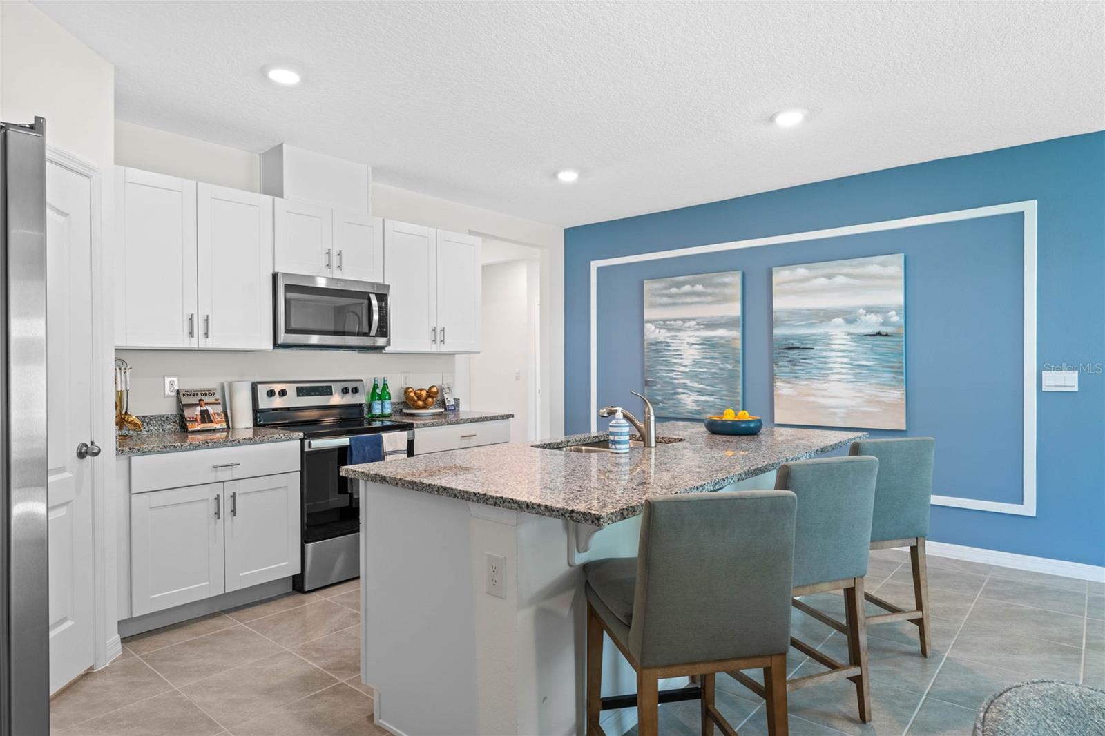 HARMONY WEST - Residential