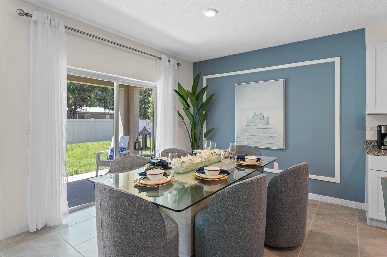 HARMONY WEST - Residential