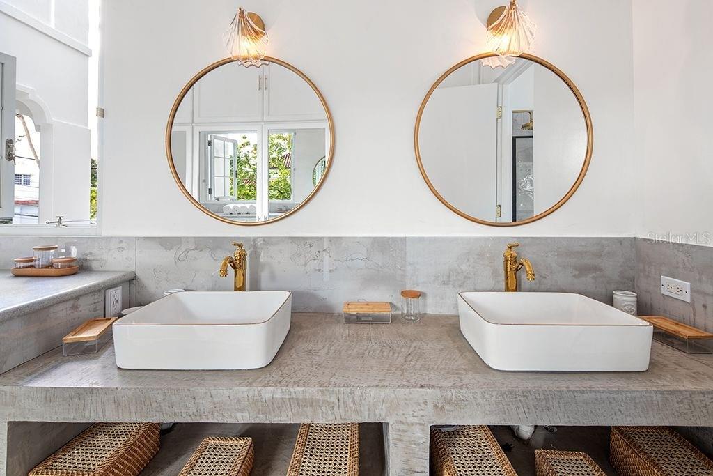 CONDADO - Residential