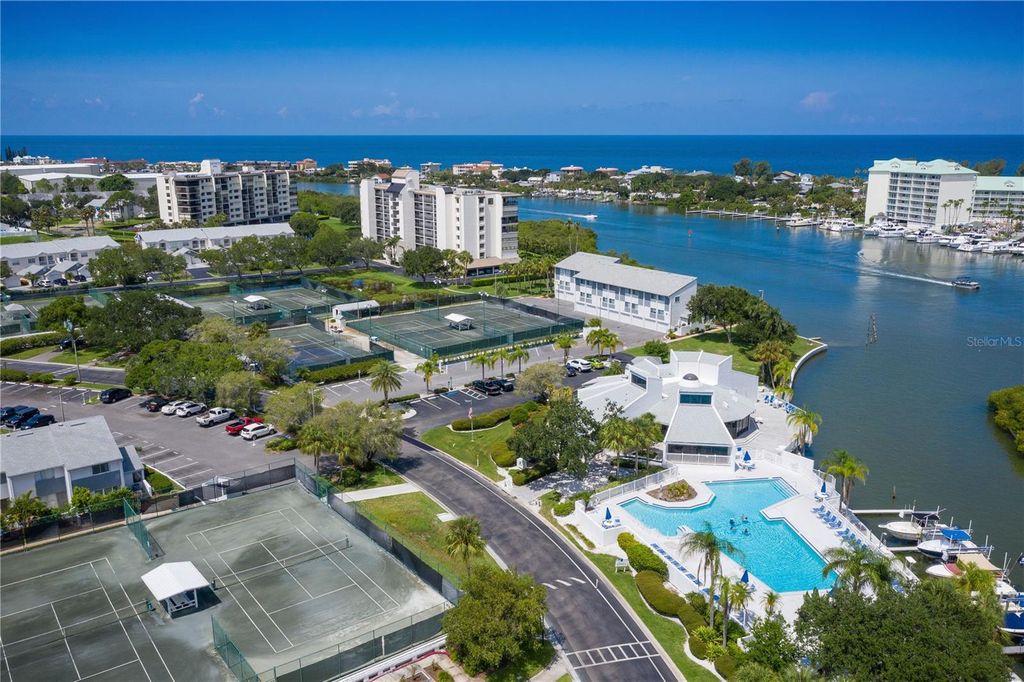 Photo of 11500 Shipwatch Drive #1362, Largo, FL 33774 (MLS # TB8484270)