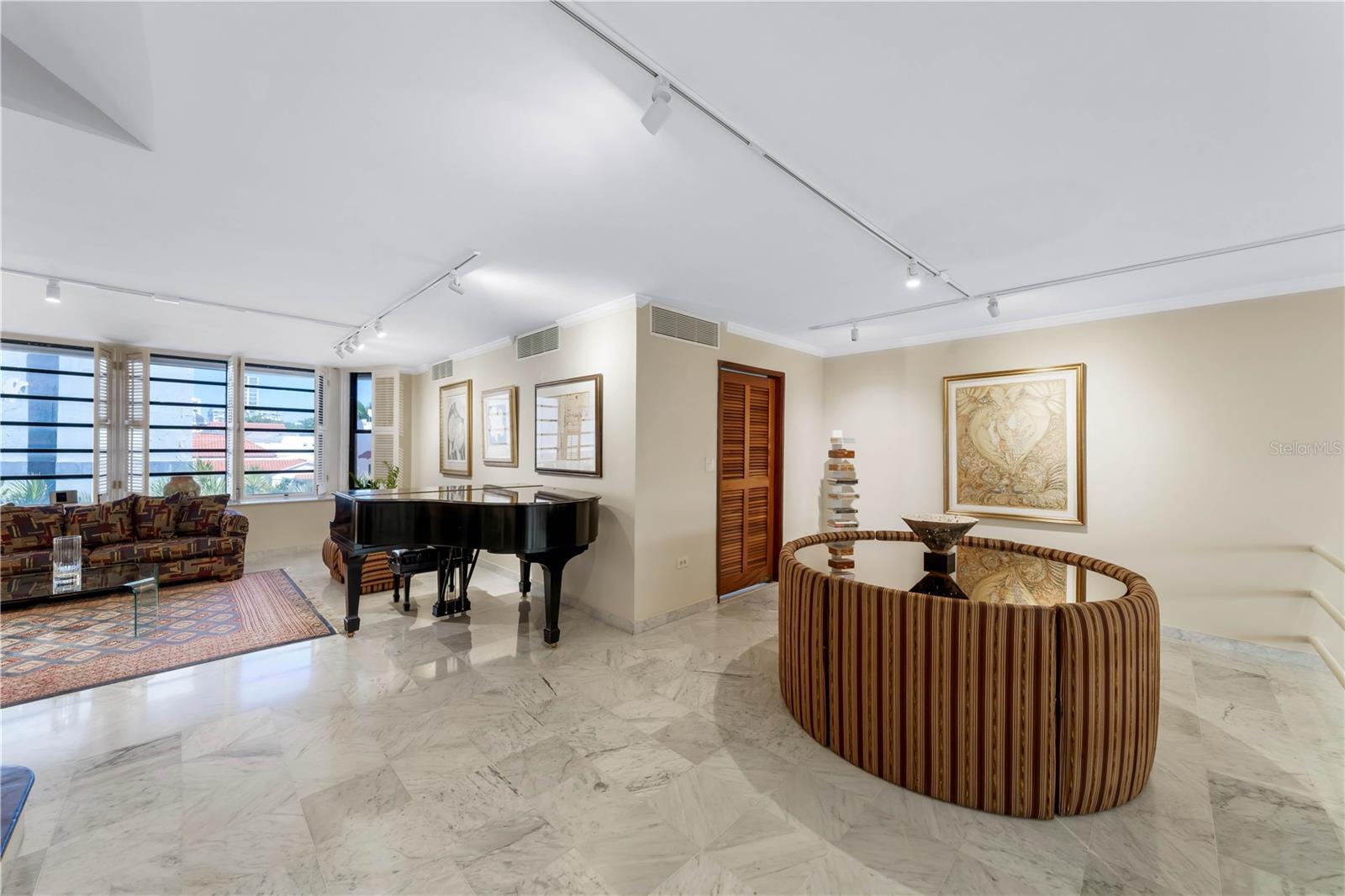 MIRAMAR - Residential