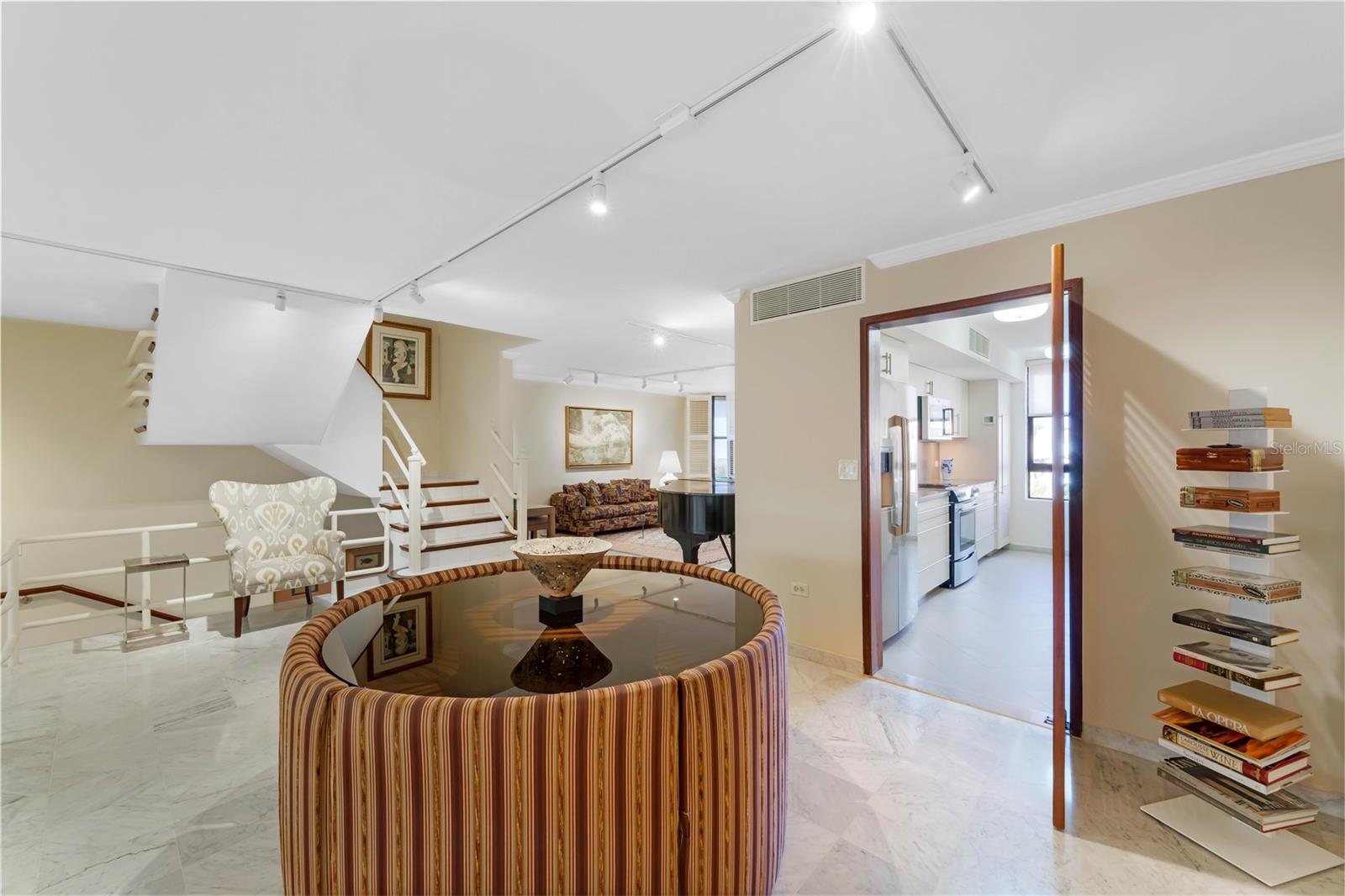 MIRAMAR - Residential