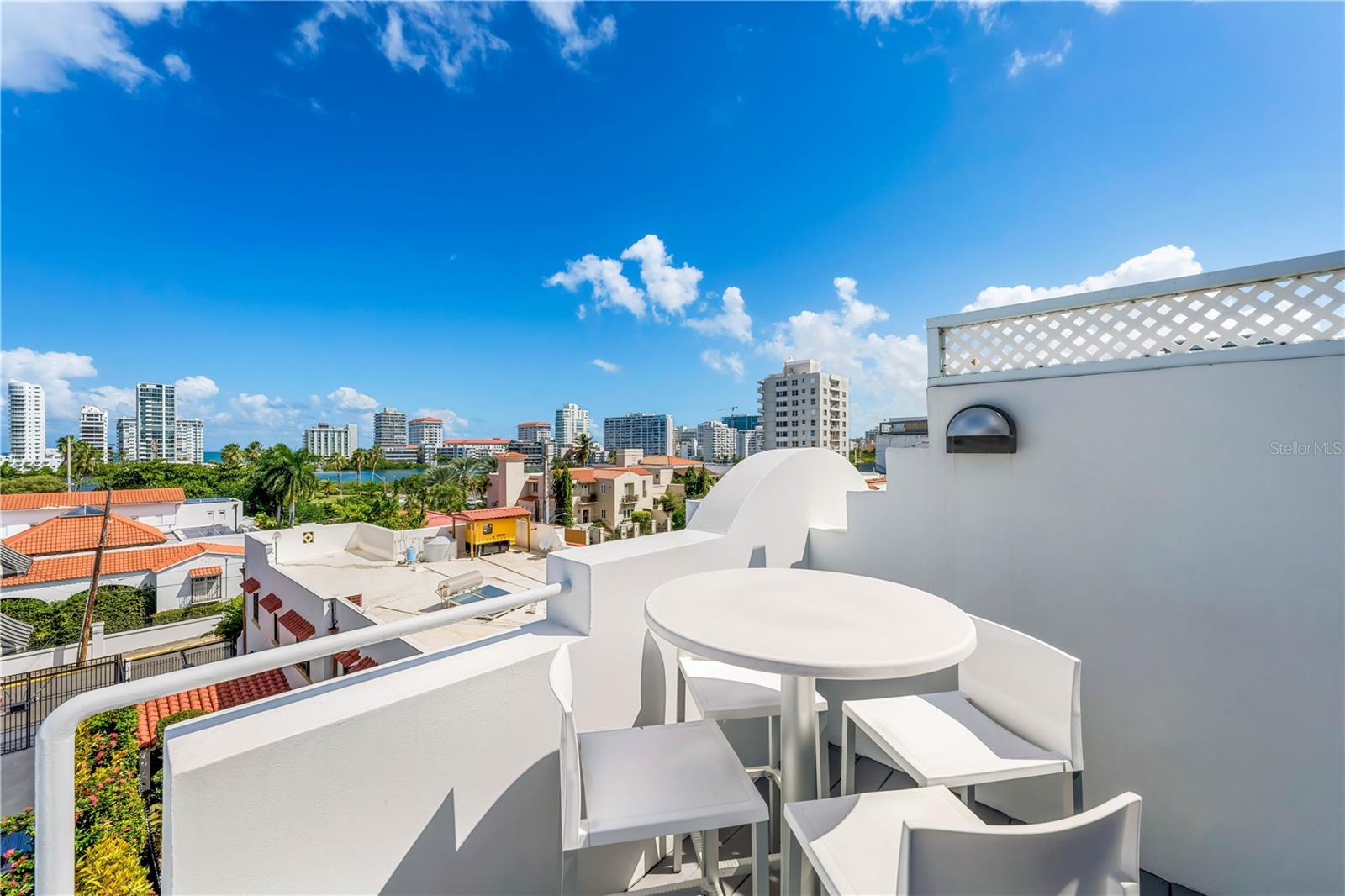 MIRAMAR - Residential