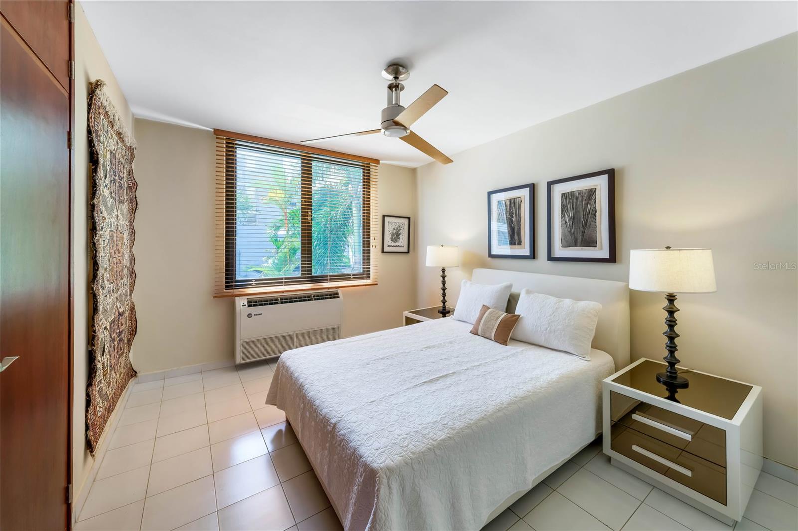 MIRAMAR - Residential