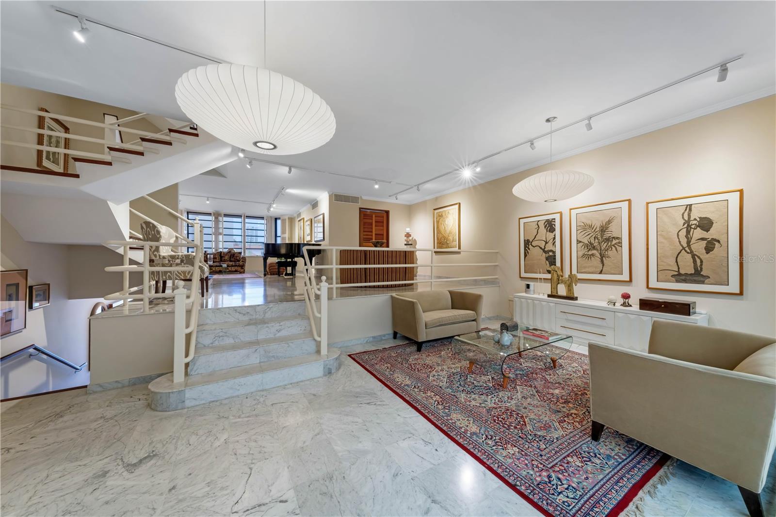 552 WAYMOUTH STREET C