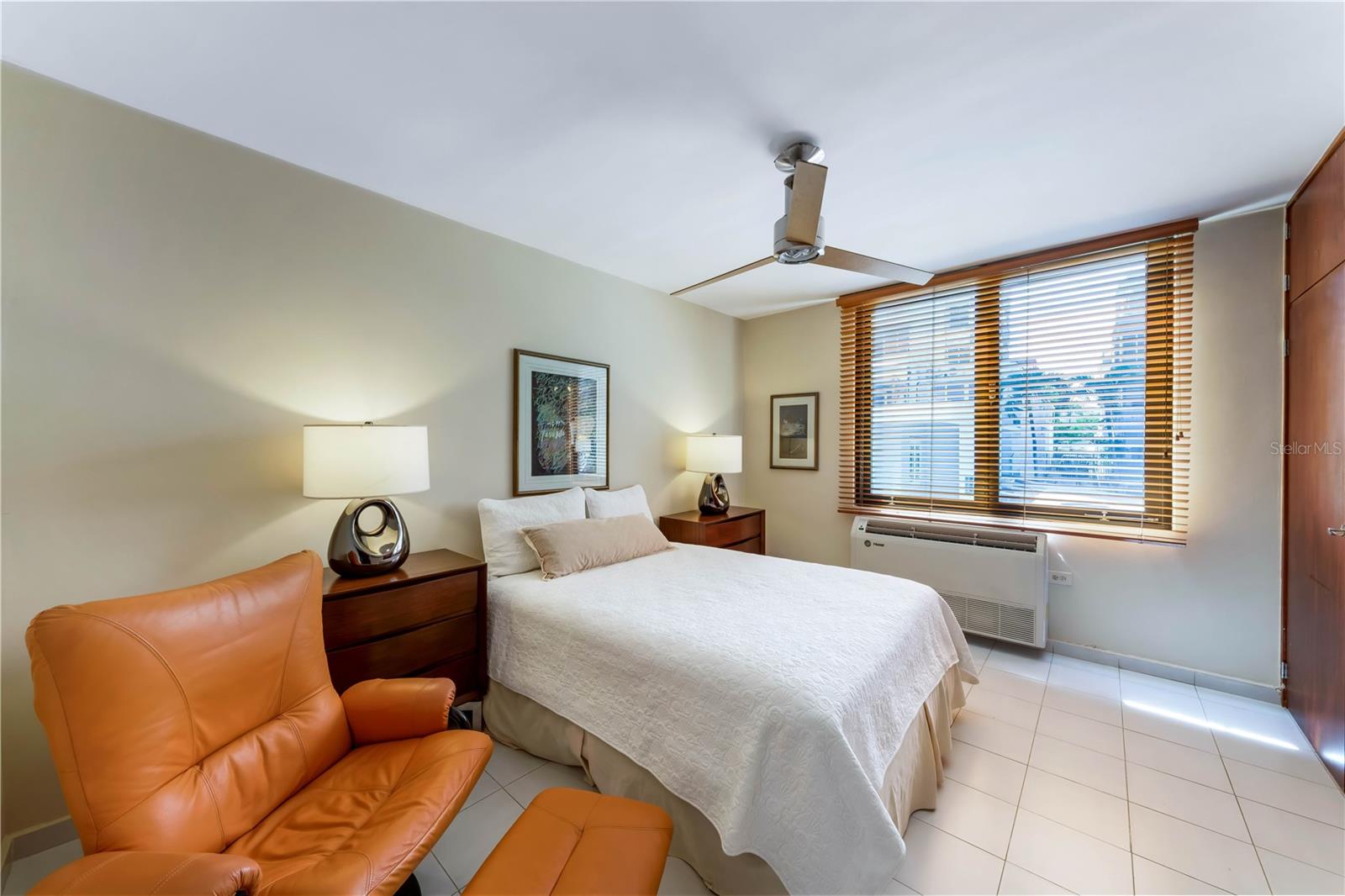 MIRAMAR - Residential