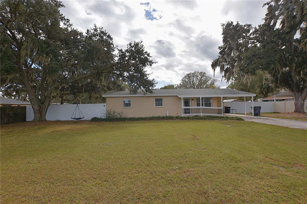 Photo of 4208 Ridge Road, Lakeland, FL 33811 (MLS # L4958625)