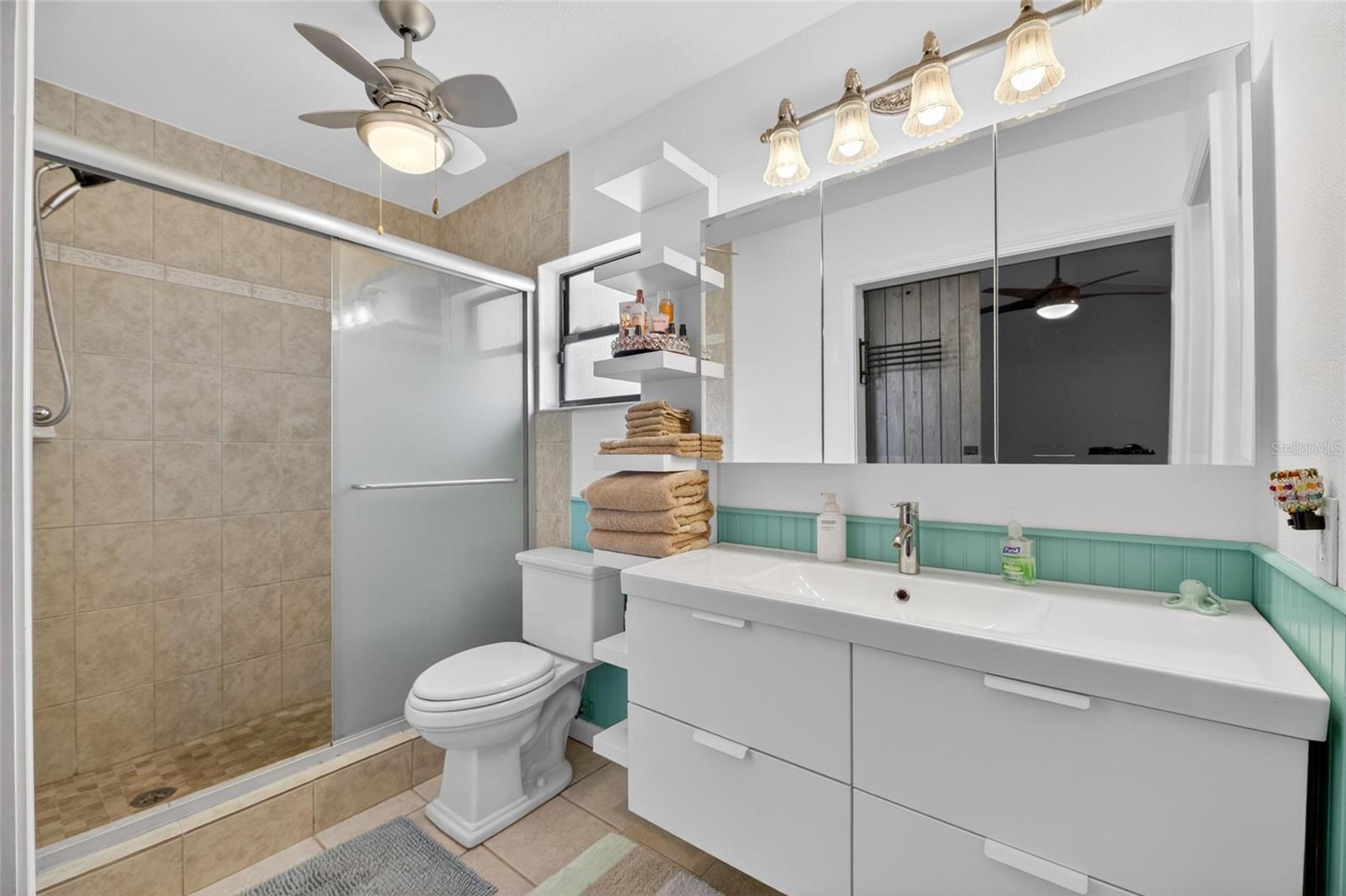 HILLGROVE SUB - Residential