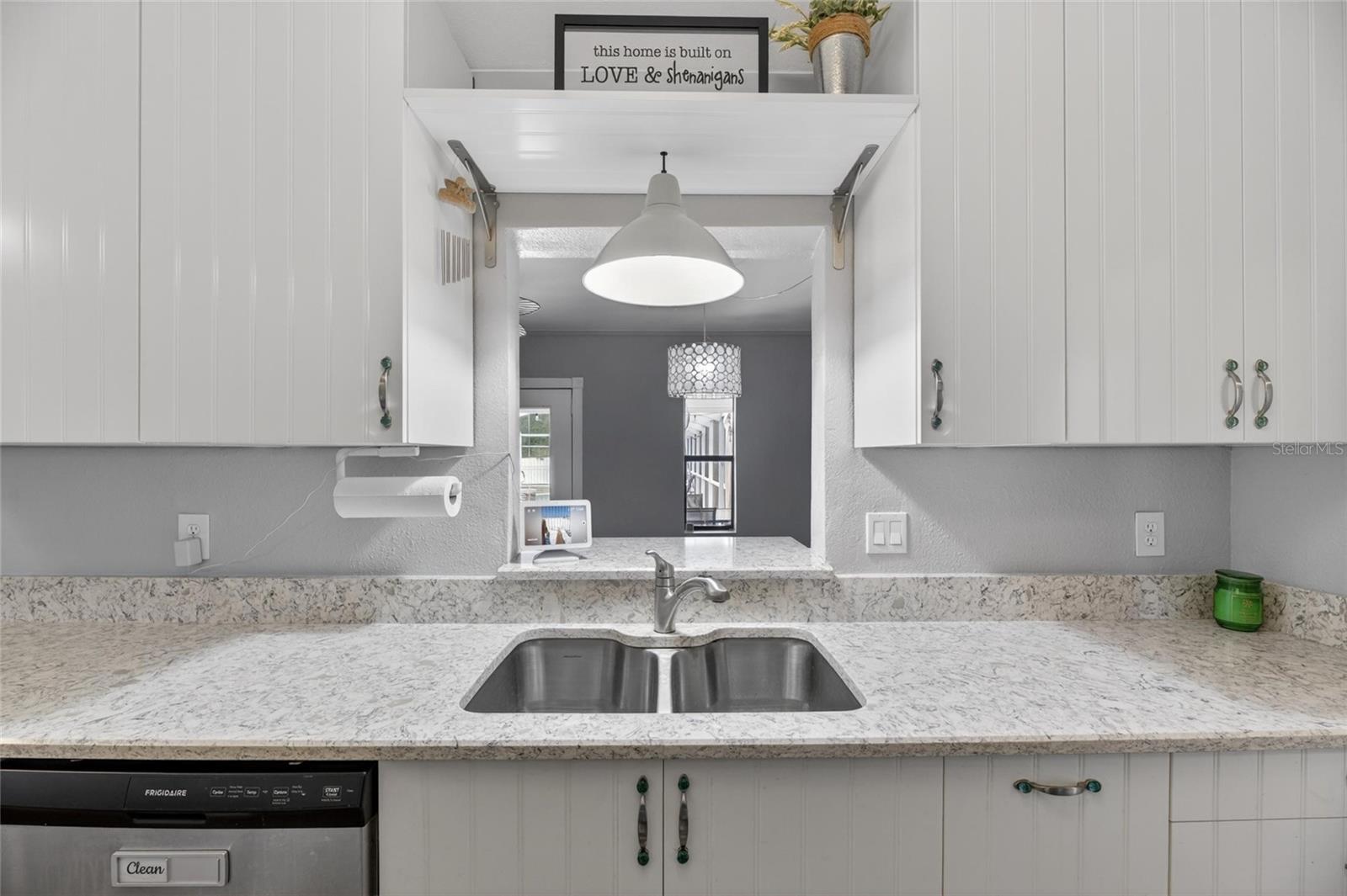 HILLGROVE SUB - Residential