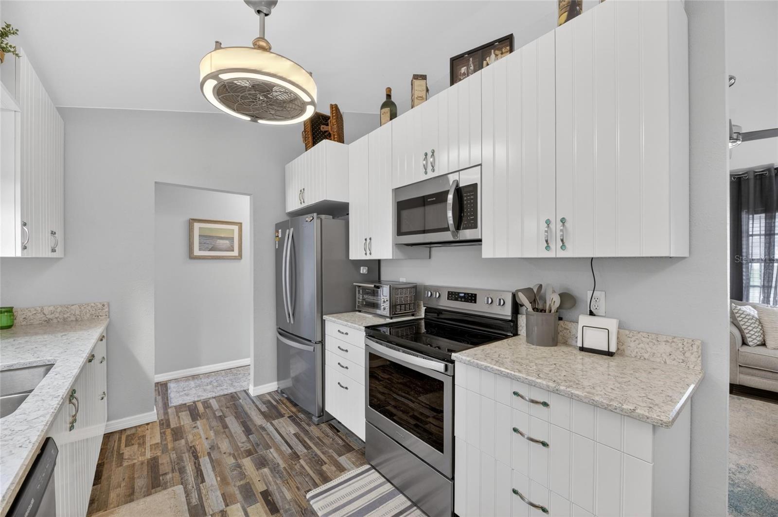 HILLGROVE SUB - Residential