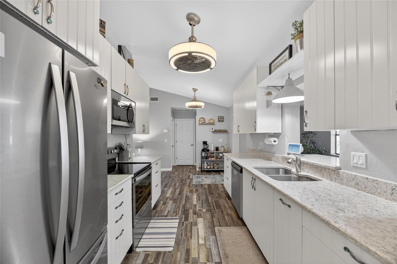 HILLGROVE SUB - Residential