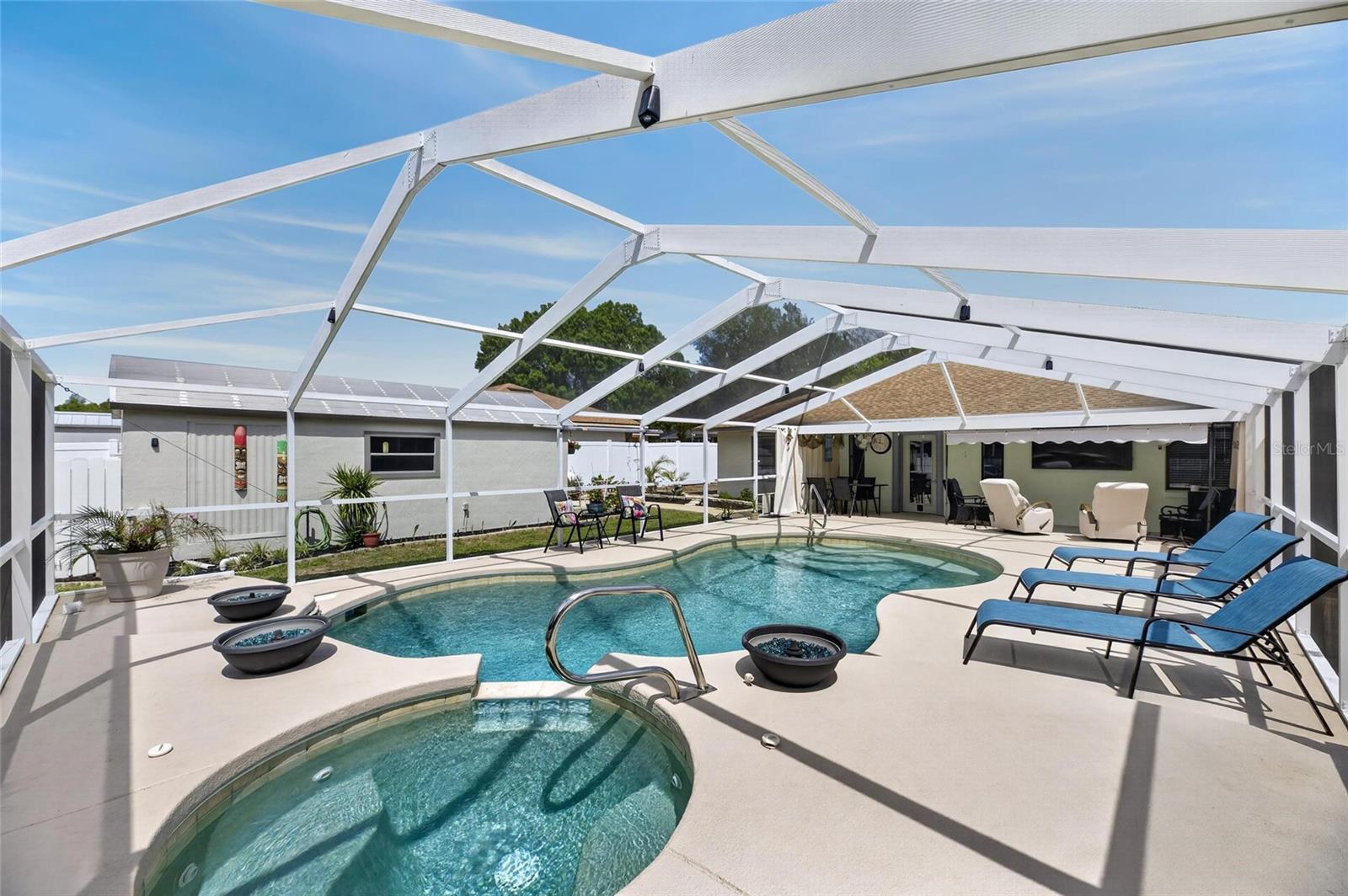 HILLGROVE SUB - Residential