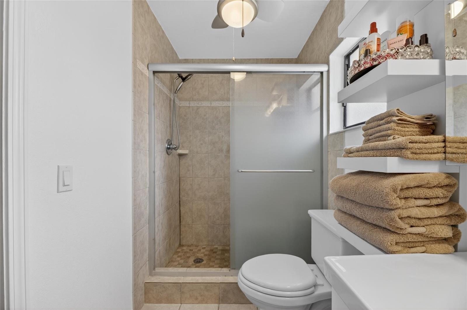HILLGROVE SUB - Residential