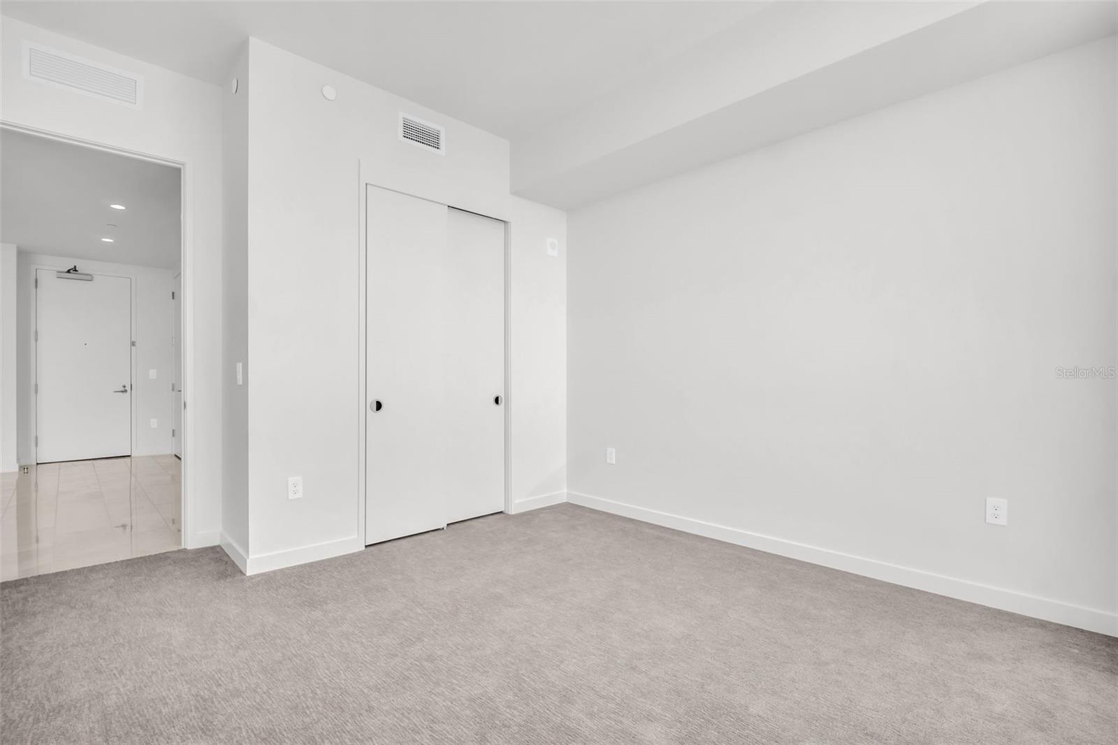 400 CENTRAL - Residential