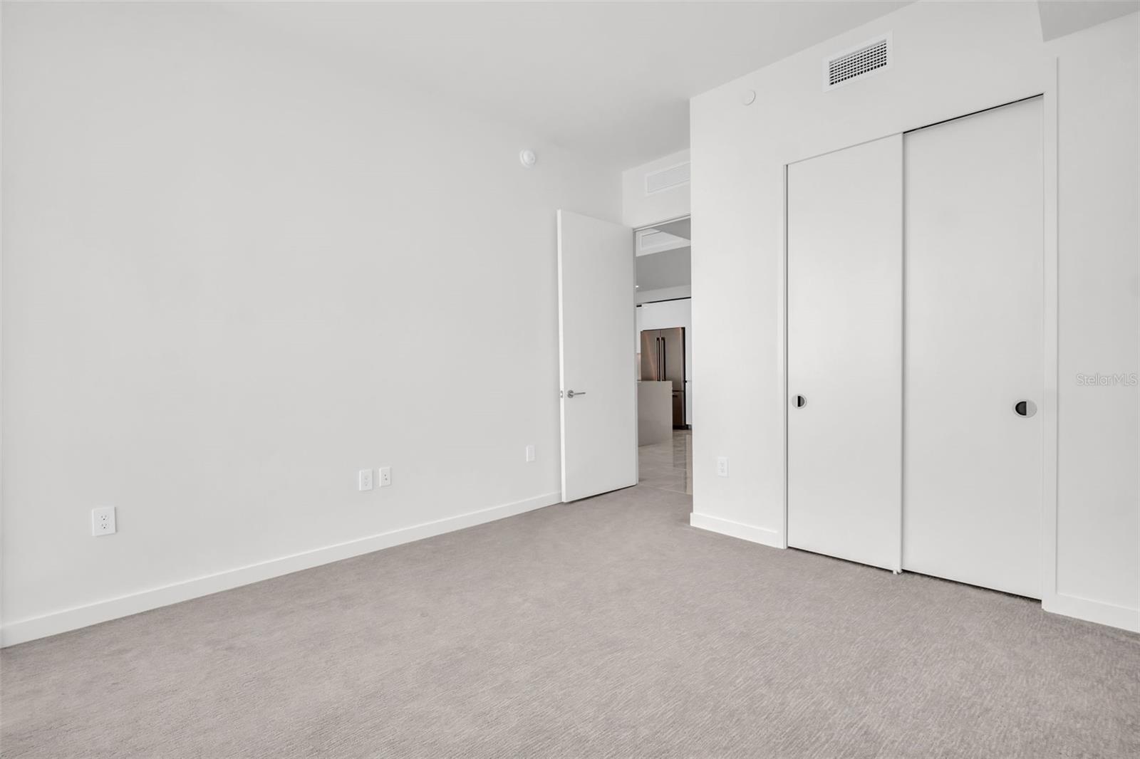 400 CENTRAL - Residential