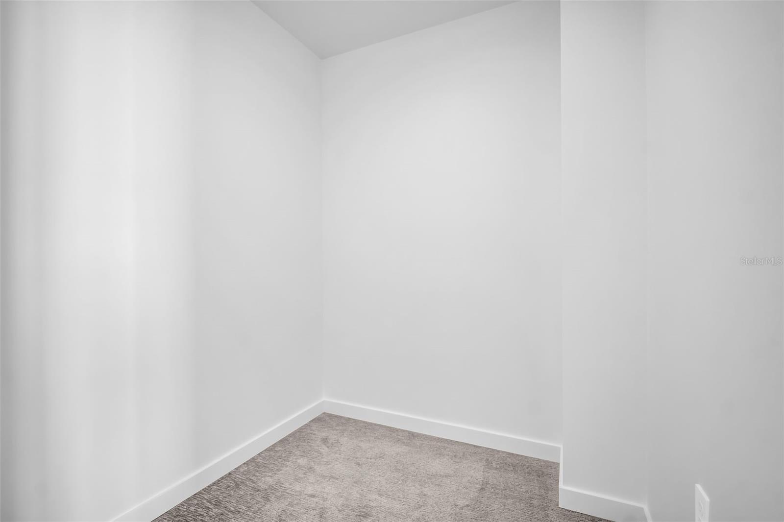 400 CENTRAL - Residential