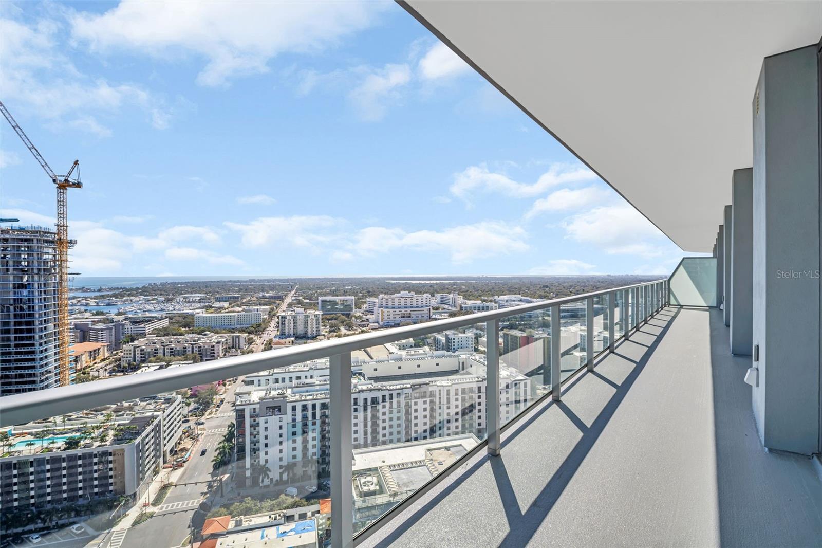 400 CENTRAL - Residential