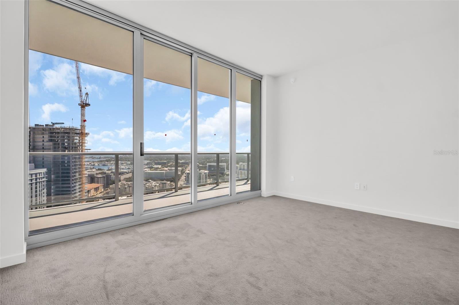 400 CENTRAL - Residential