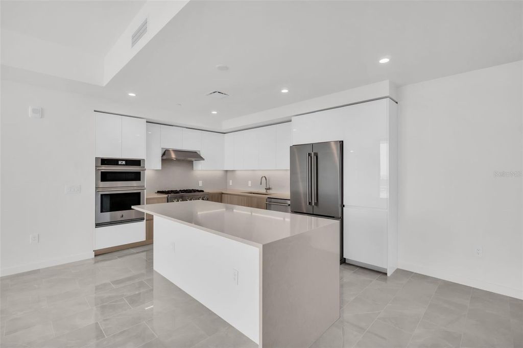 Photo of 400 Central Avenue #2605, St Petersburg, FL 33701 (MLS # TB8478881)