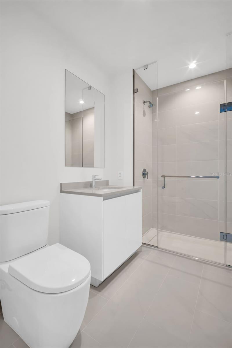 400 CENTRAL - Residential