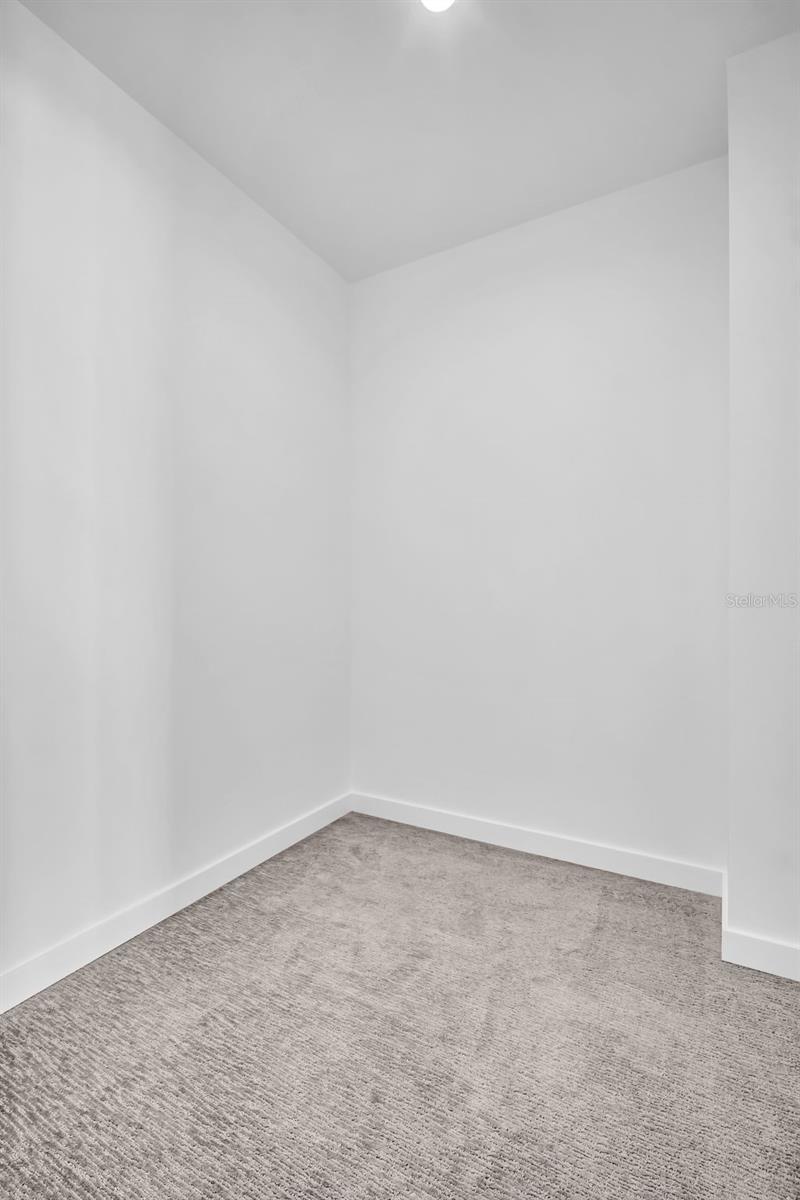 400 CENTRAL - Residential