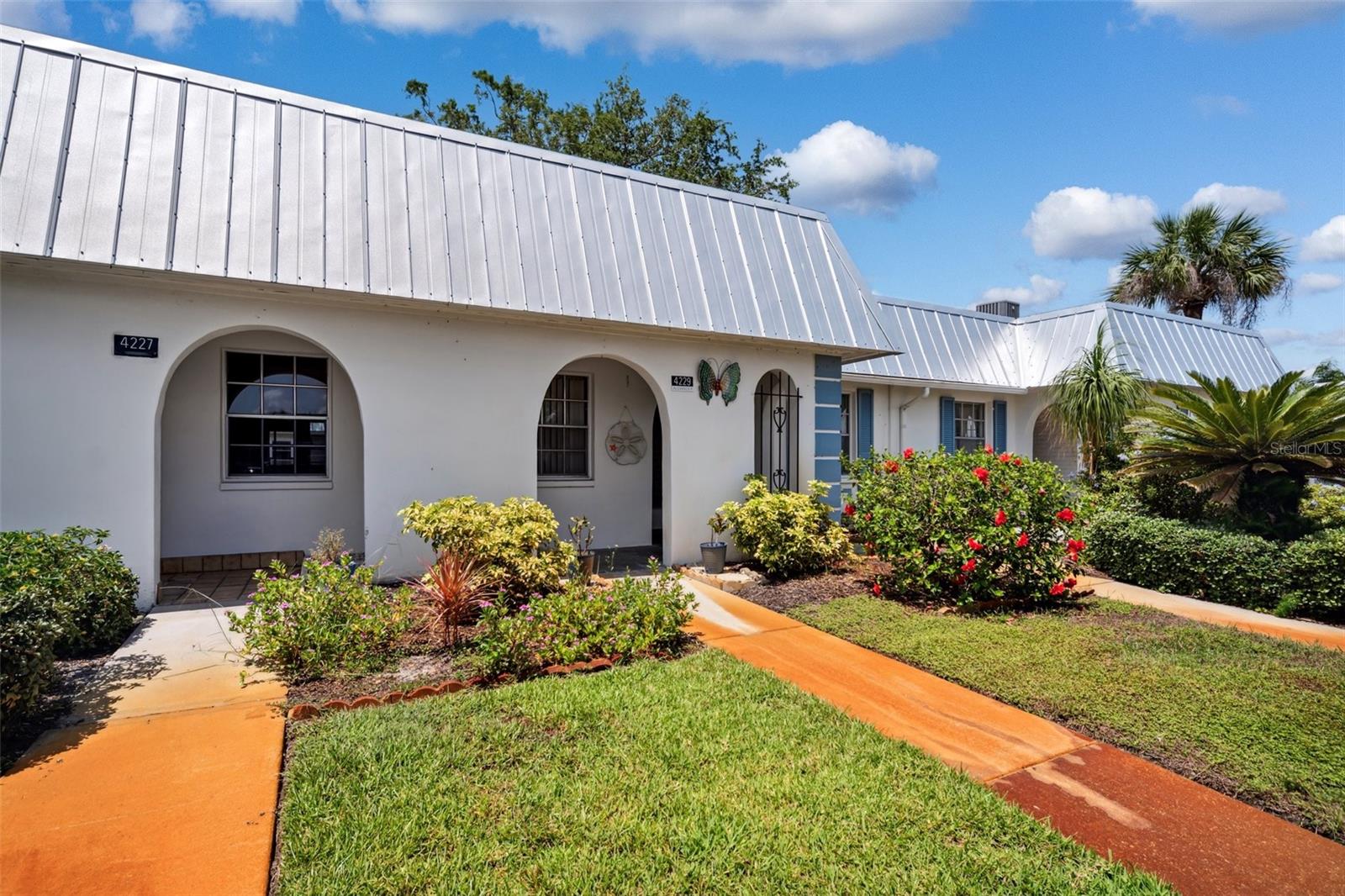 4229 GLISSADE DRIVE