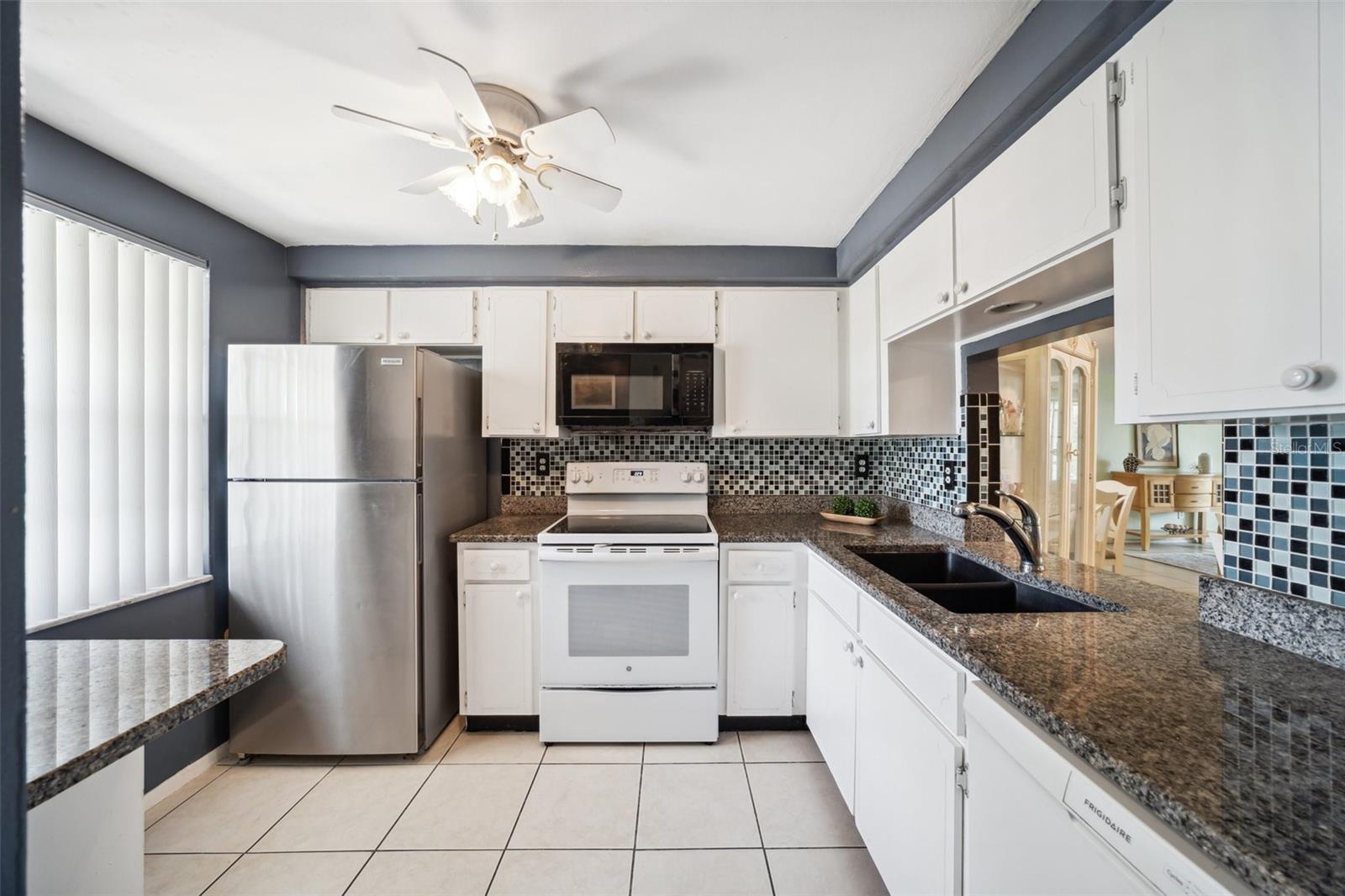 GARDENS OF BEACON SQUARE CONDO - Residential