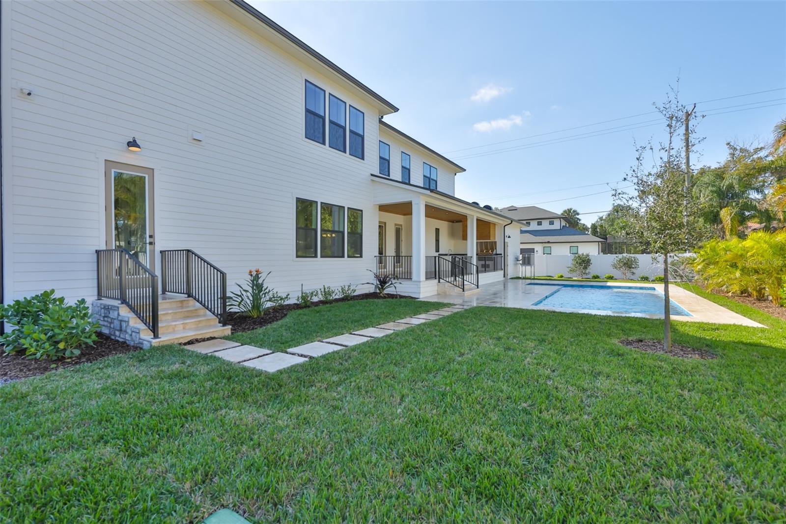 MARYLAND MANOR 2ND UNIT - Residential