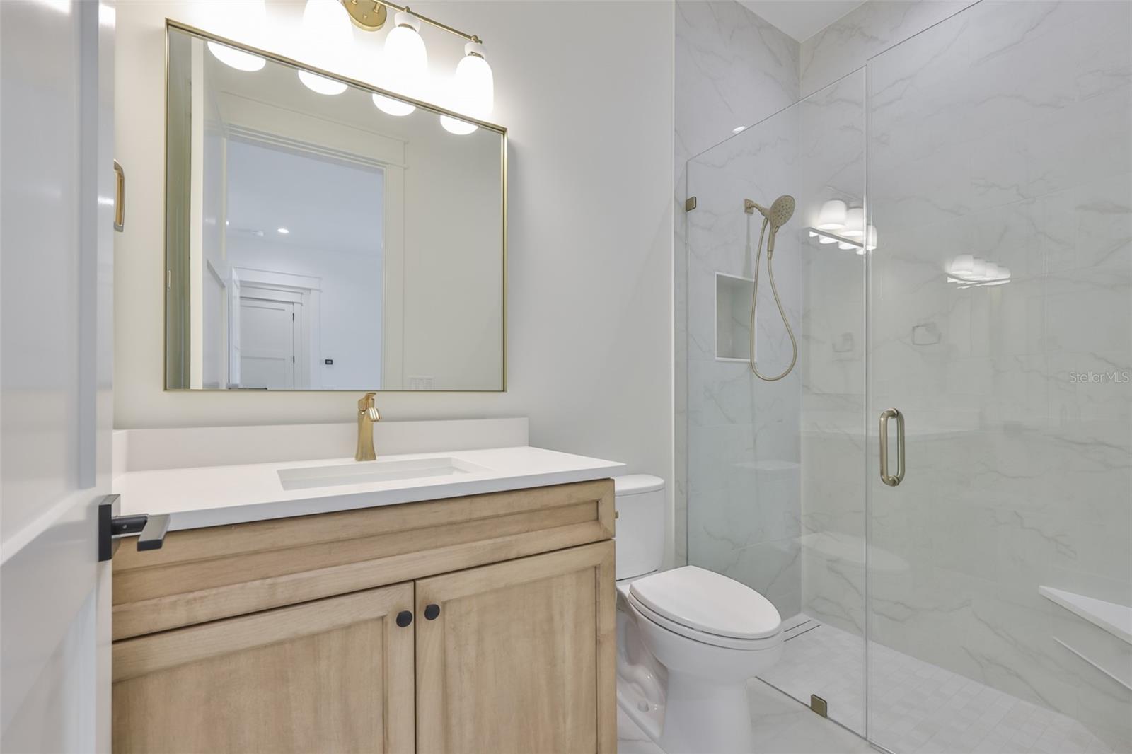 MARYLAND MANOR 2ND UNIT - Residential