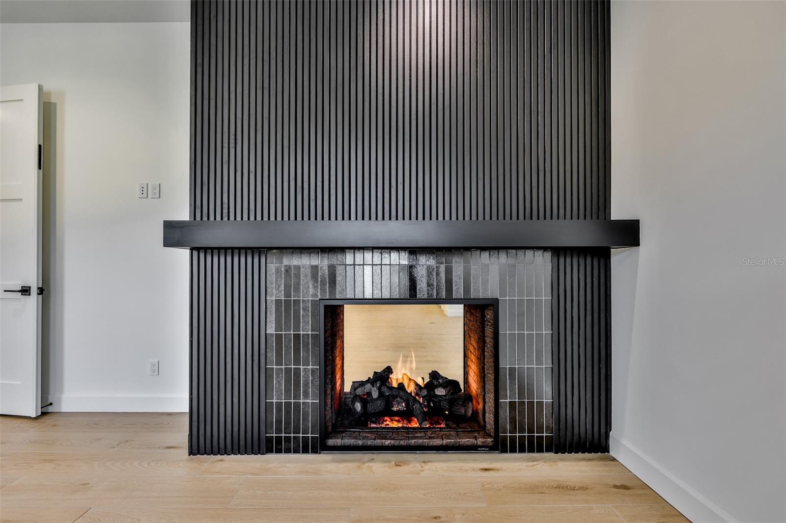 MARYLAND MANOR 2ND UNIT - Residential