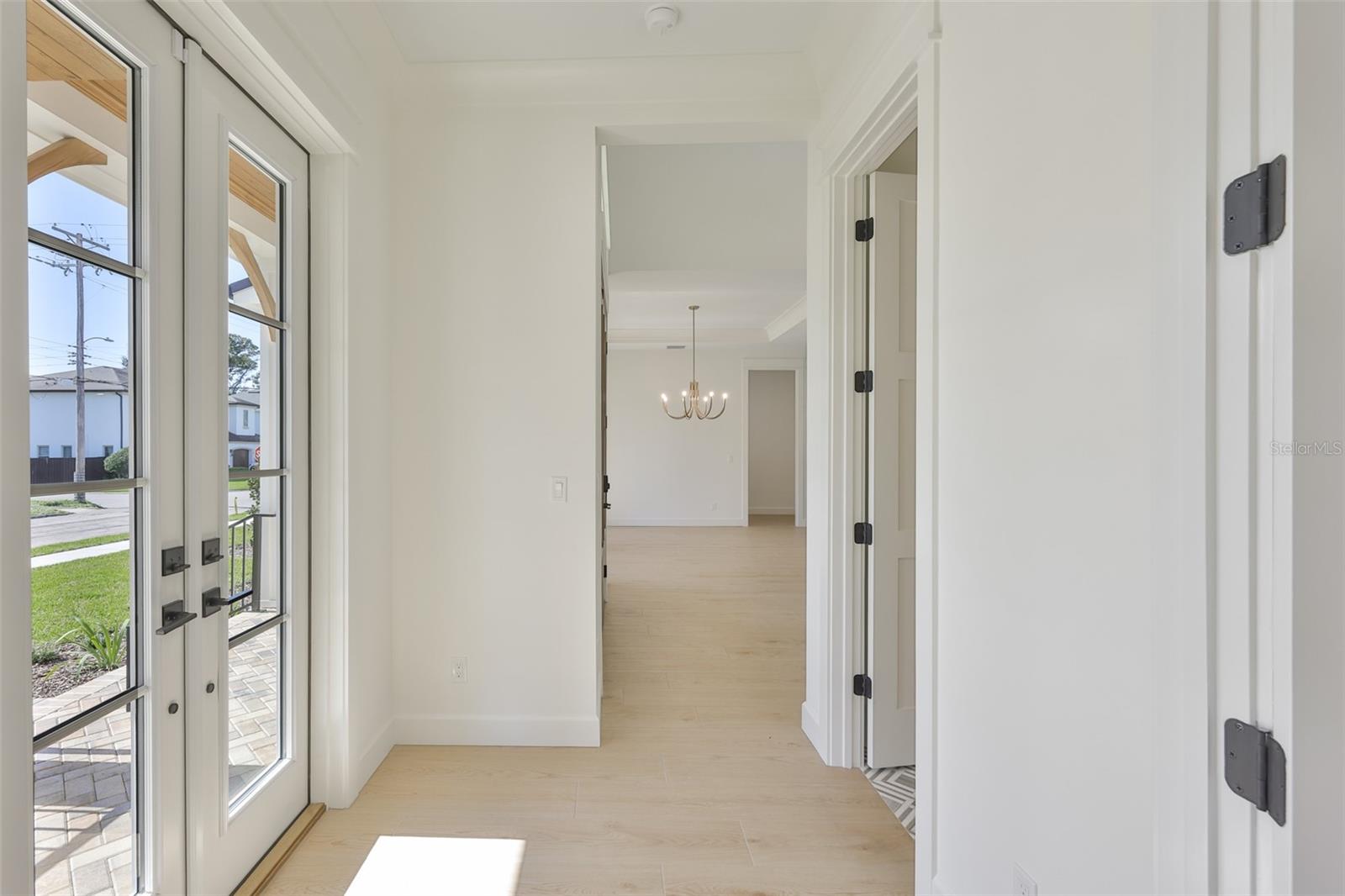 MARYLAND MANOR 2ND UNIT - Residential