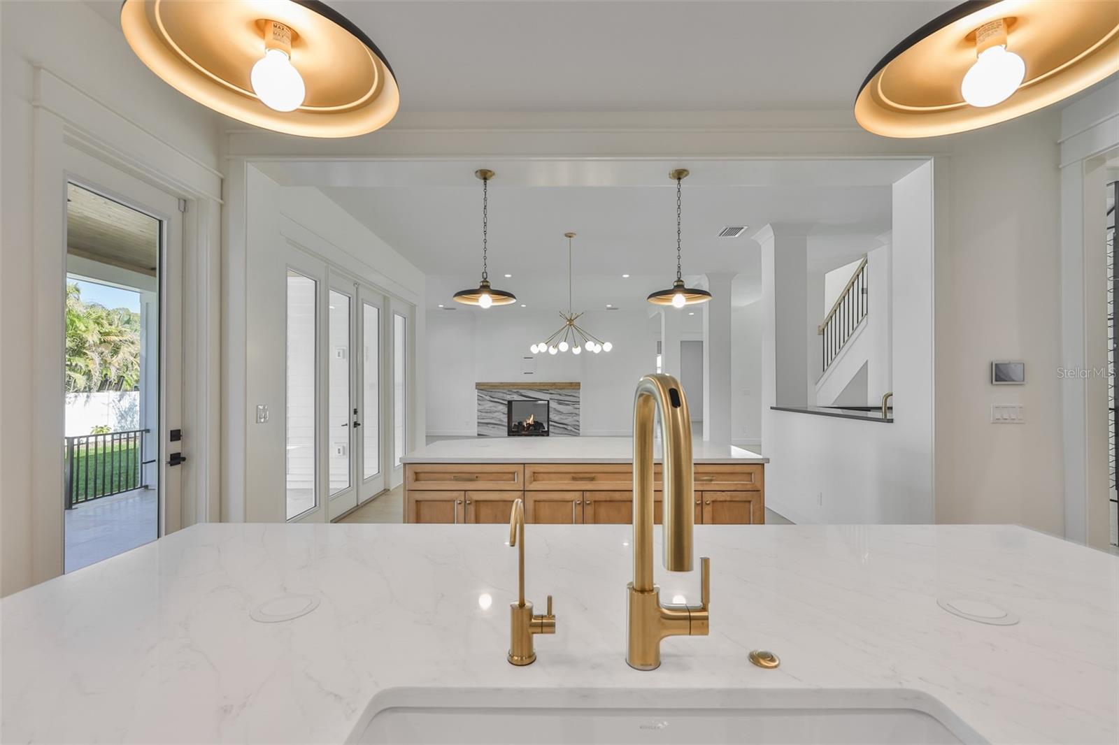 MARYLAND MANOR 2ND UNIT - Residential