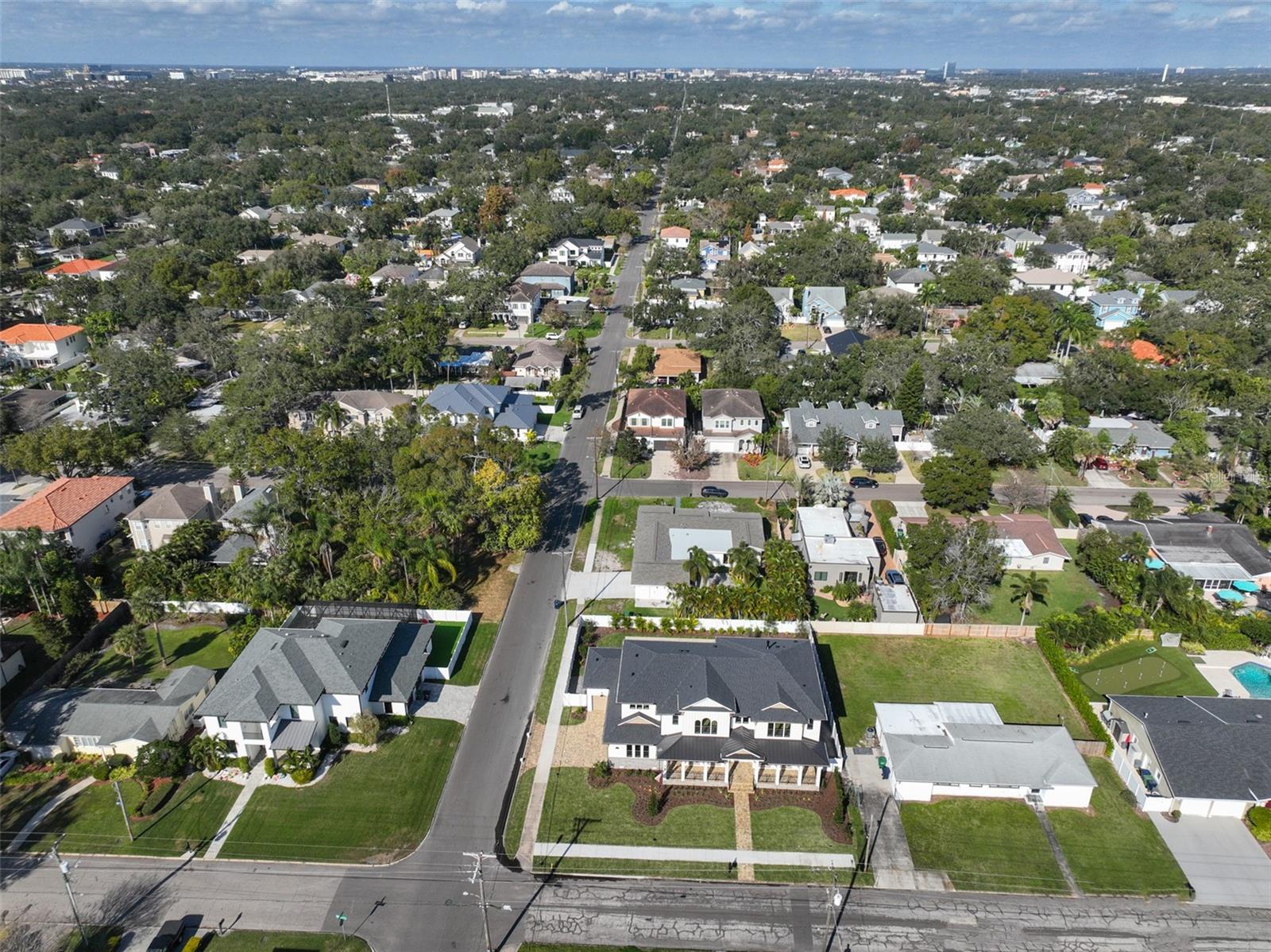 MARYLAND MANOR 2ND UNIT - Residential