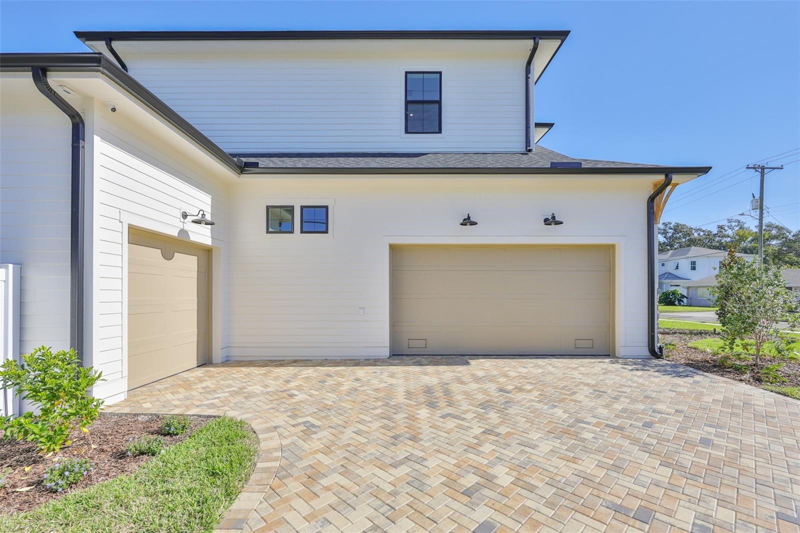 MARYLAND MANOR 2ND UNIT - Residential