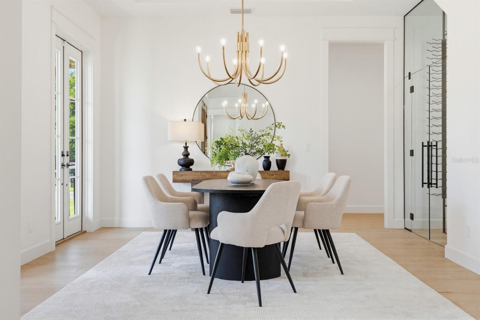 MARYLAND MANOR 2ND UNIT - Residential