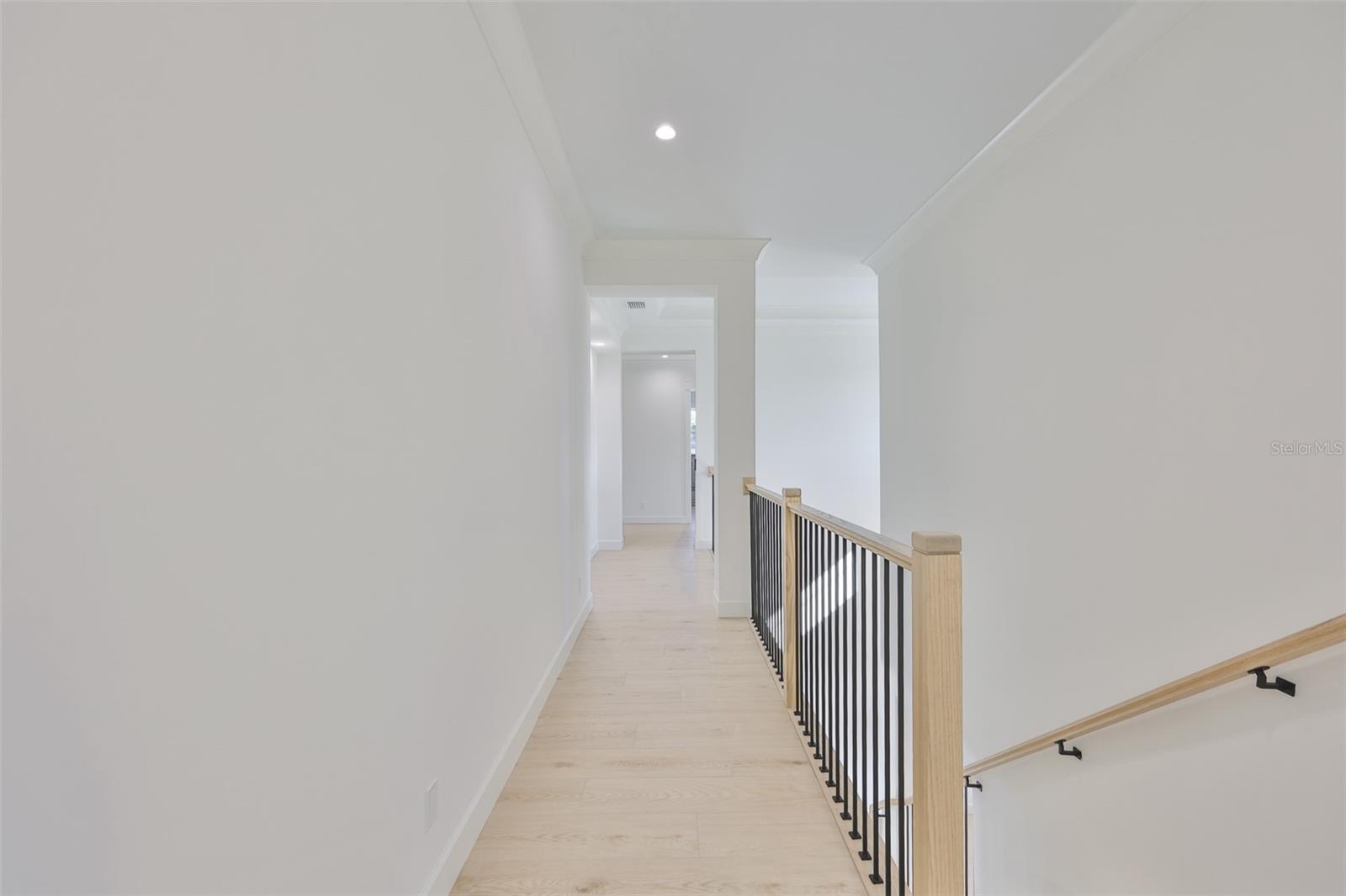 MARYLAND MANOR 2ND UNIT - Residential