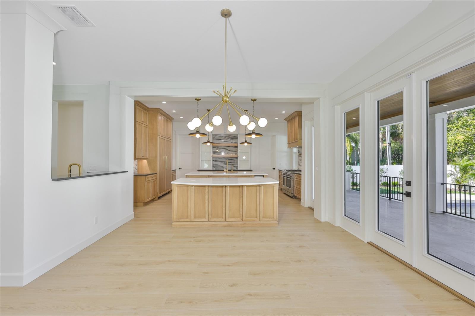 MARYLAND MANOR 2ND UNIT - Residential