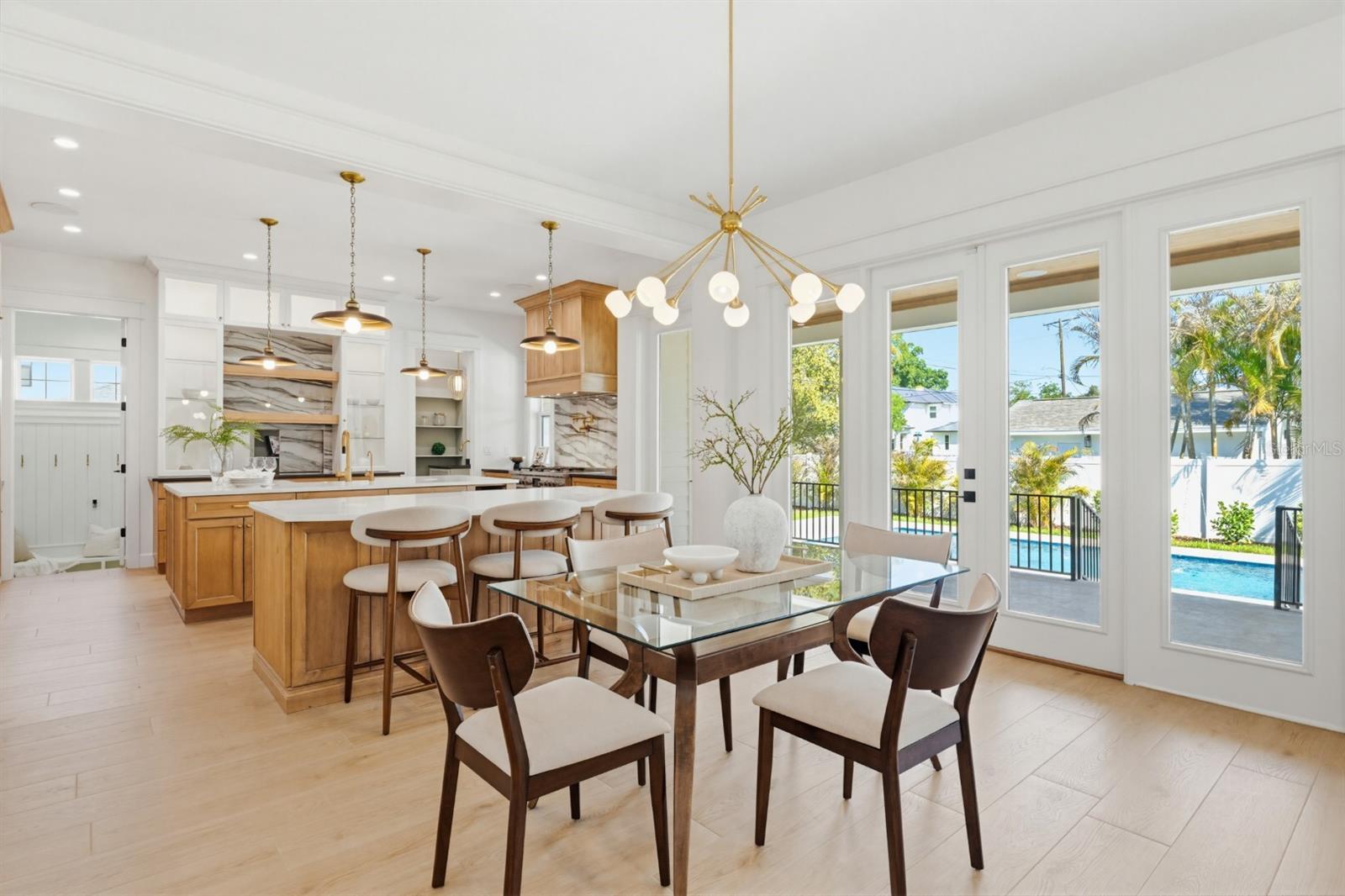 MARYLAND MANOR 2ND UNIT - Residential