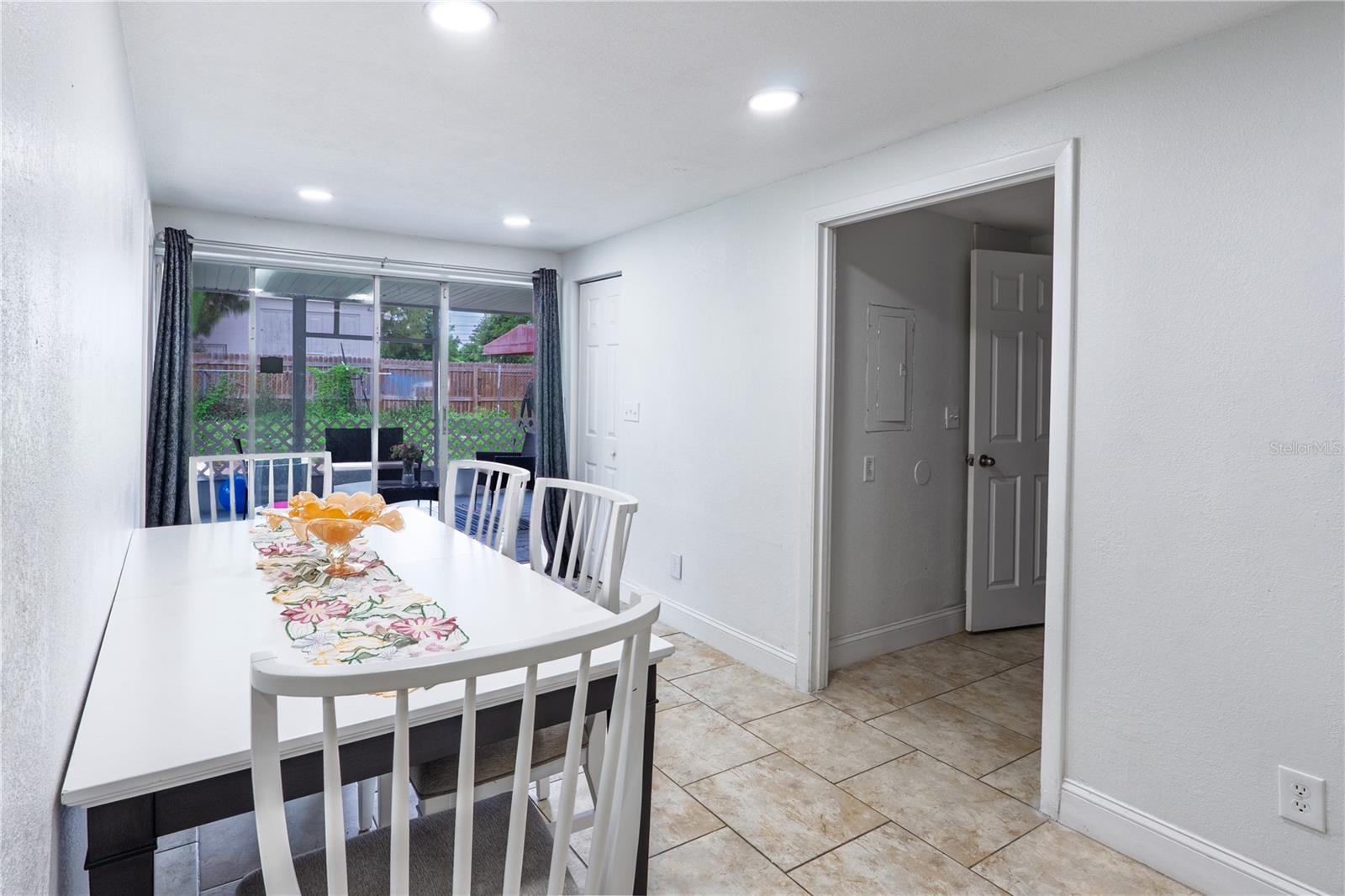 W E HAMNERS SHELDON HEIGHTS - Residential