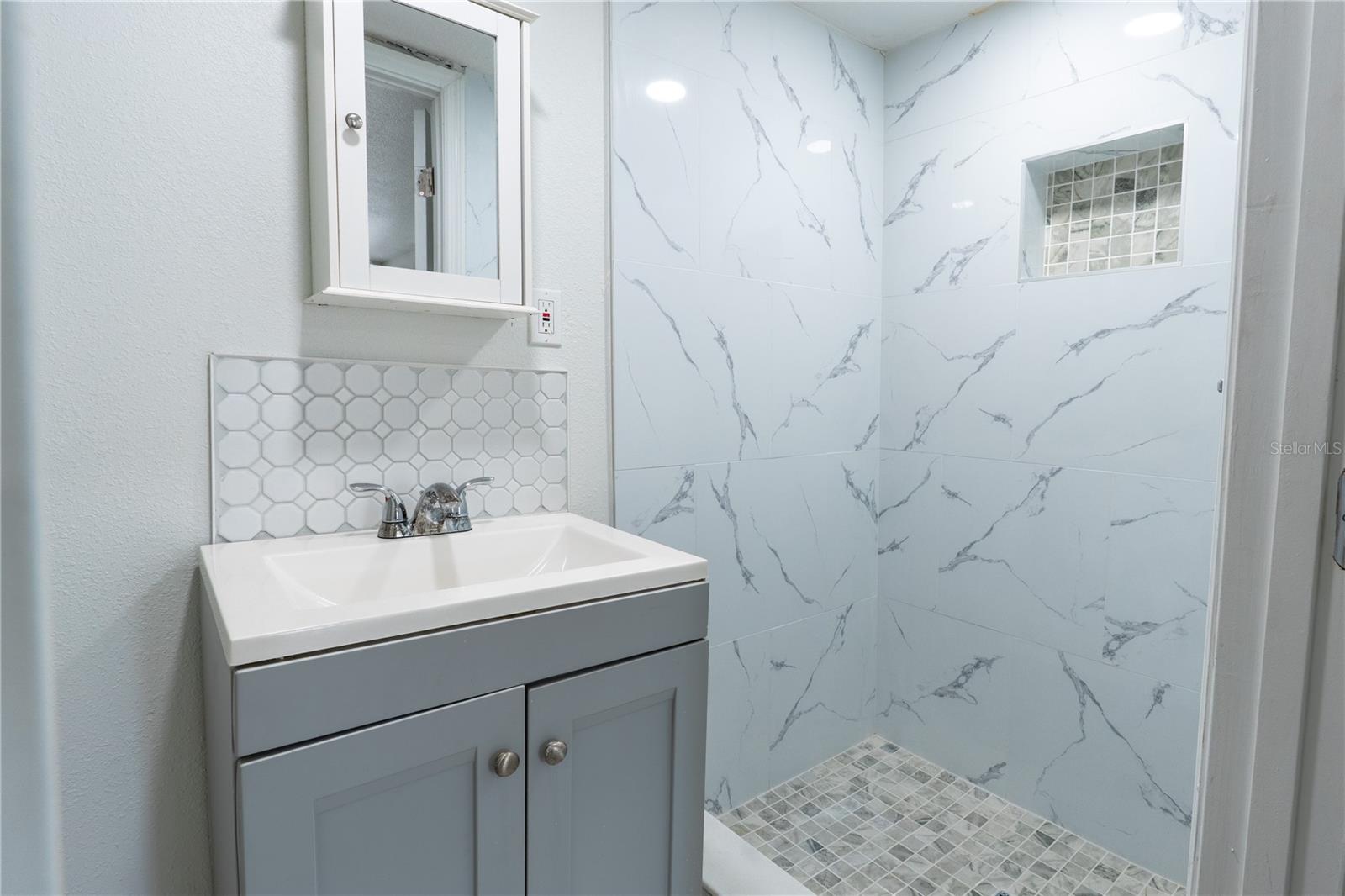 W E HAMNERS SHELDON HEIGHTS - Residential