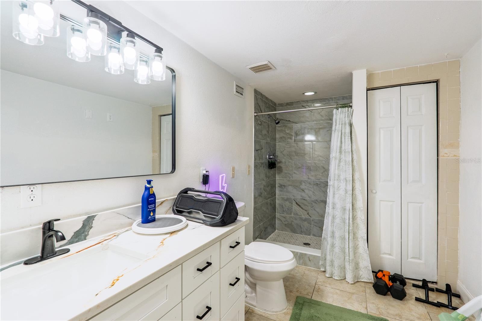 W E HAMNERS SHELDON HEIGHTS - Residential