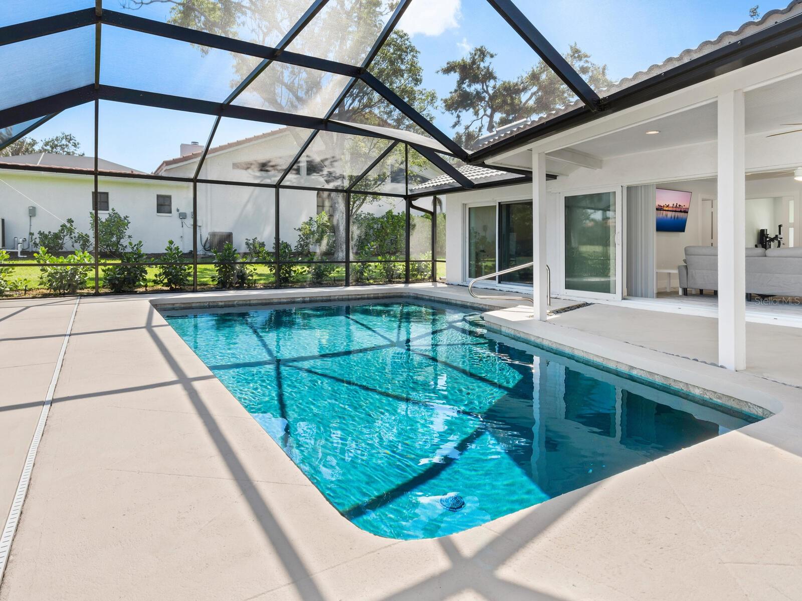 SOUTHBAY YACHT & RACQUET CLUB - Residential