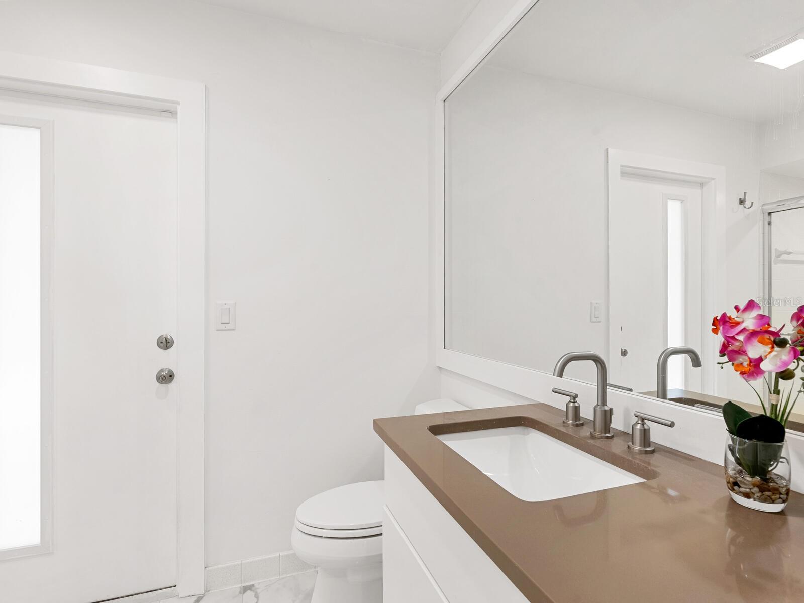 SOUTHBAY YACHT & RACQUET CLUB - Residential