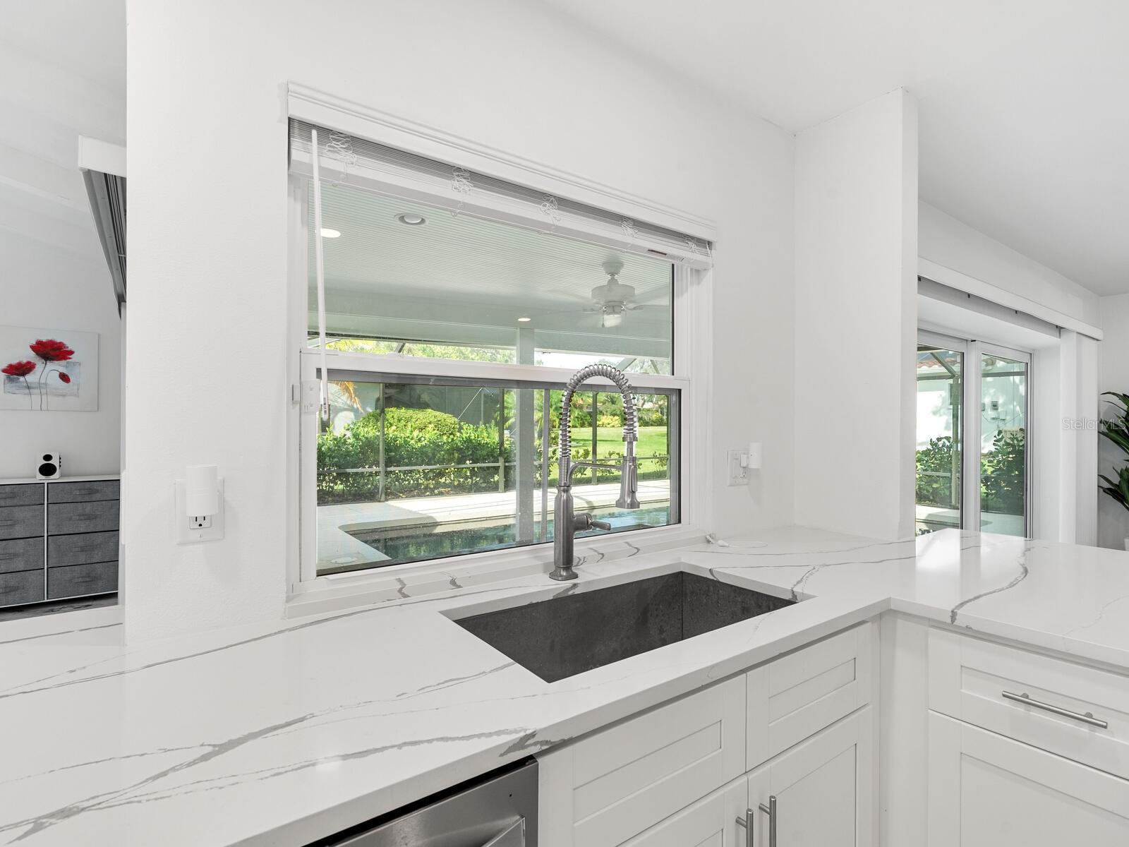 SOUTHBAY YACHT & RACQUET CLUB - Residential